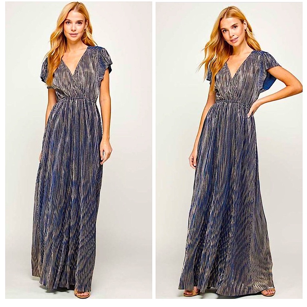 NWT Navy and Gold Metallic V-Neck Formal Dress